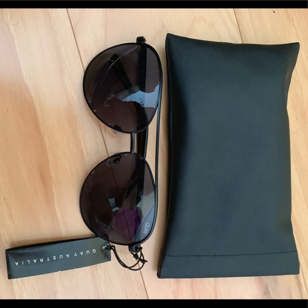 NWT Vivienne sunglasses by Quay Australia